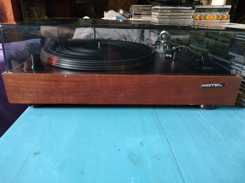 Rotel 3000 top - the, line